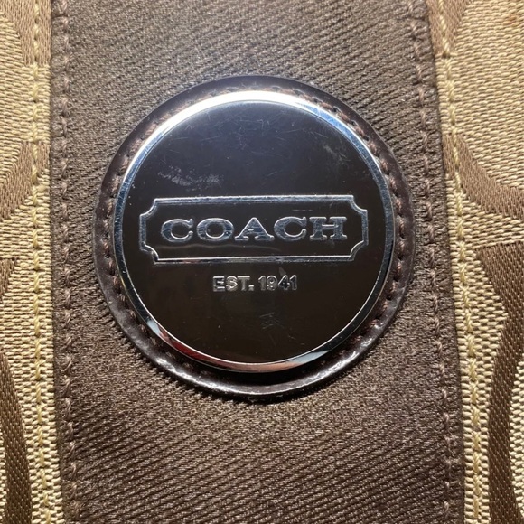 EUC Coach Purse! - Picture 4 of 5
